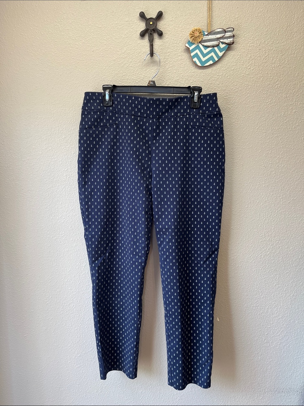 Chicos perfect stretch ankle pant size 8